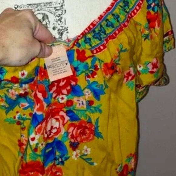 Flying Tomato Yellow Bright Floral Peasant Blouse - Picture 6 of 12